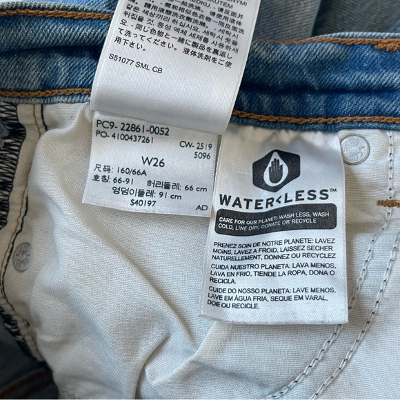 Levi’s Wedgie Icon Fit Blue Jeans, Ankle length, size 26 - Picture 8 of 10